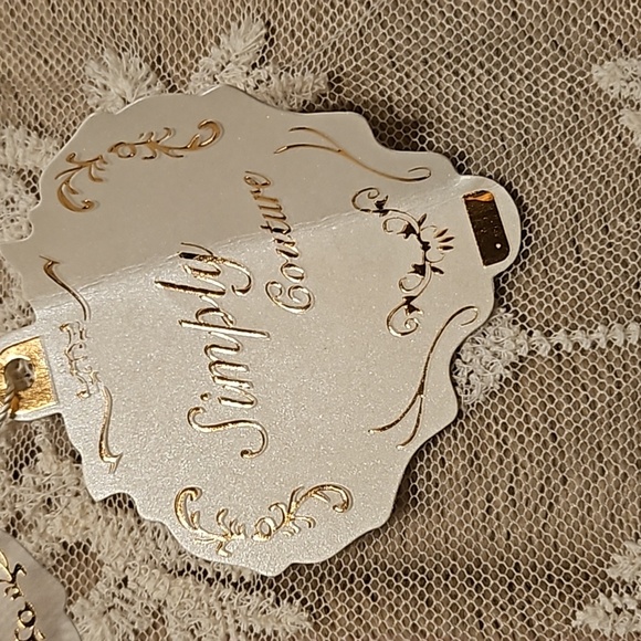 Simply Couture - Ivory Lace Open Cardigan - Picture 5 of 8